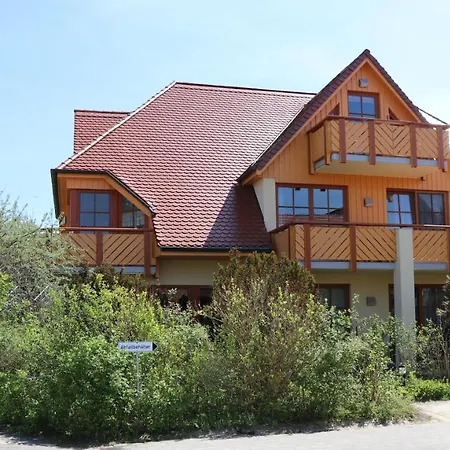 Oewern Diek App 06 * Wustrow (Fischland)